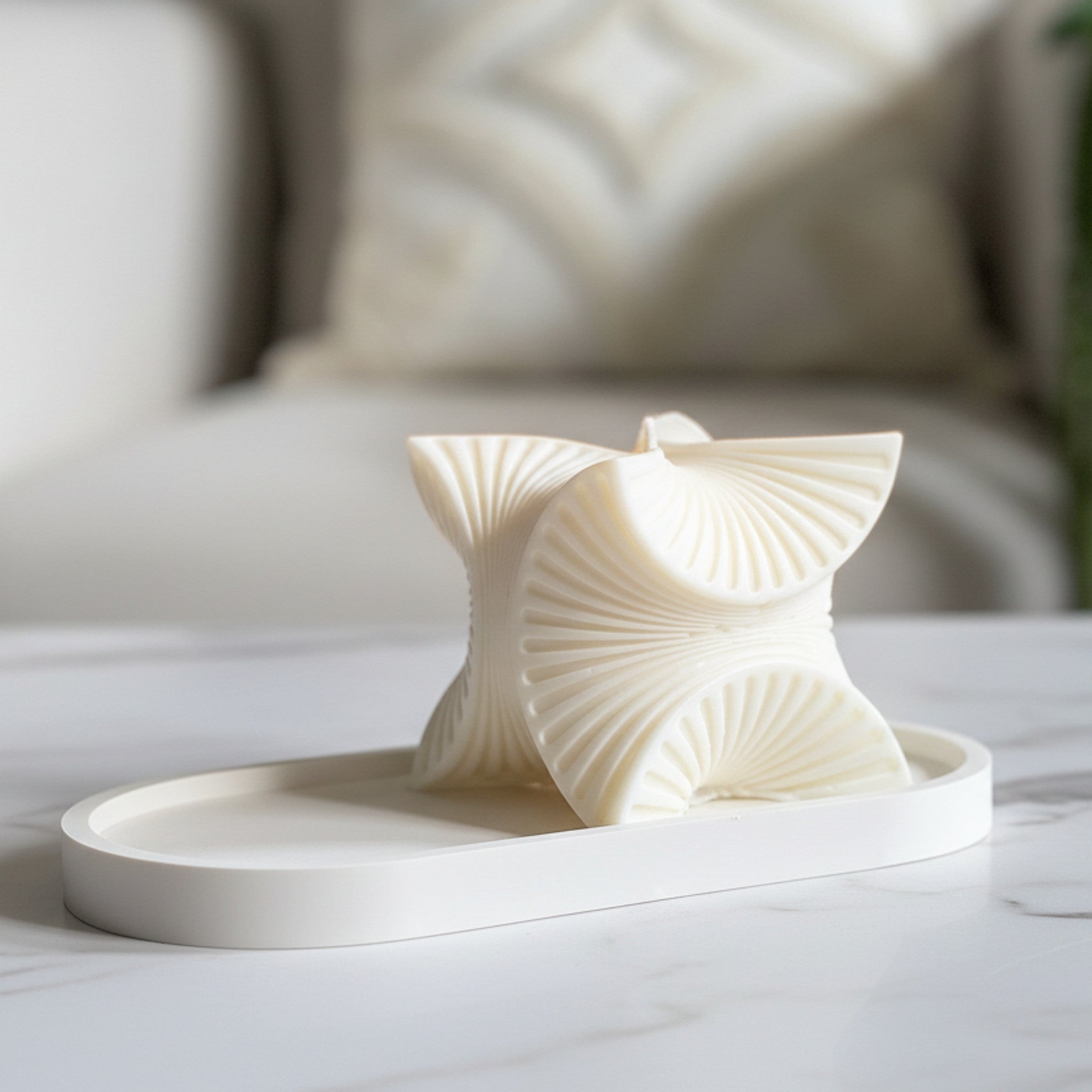 Agnès - bougie sculpturale design éventail en cire de colza