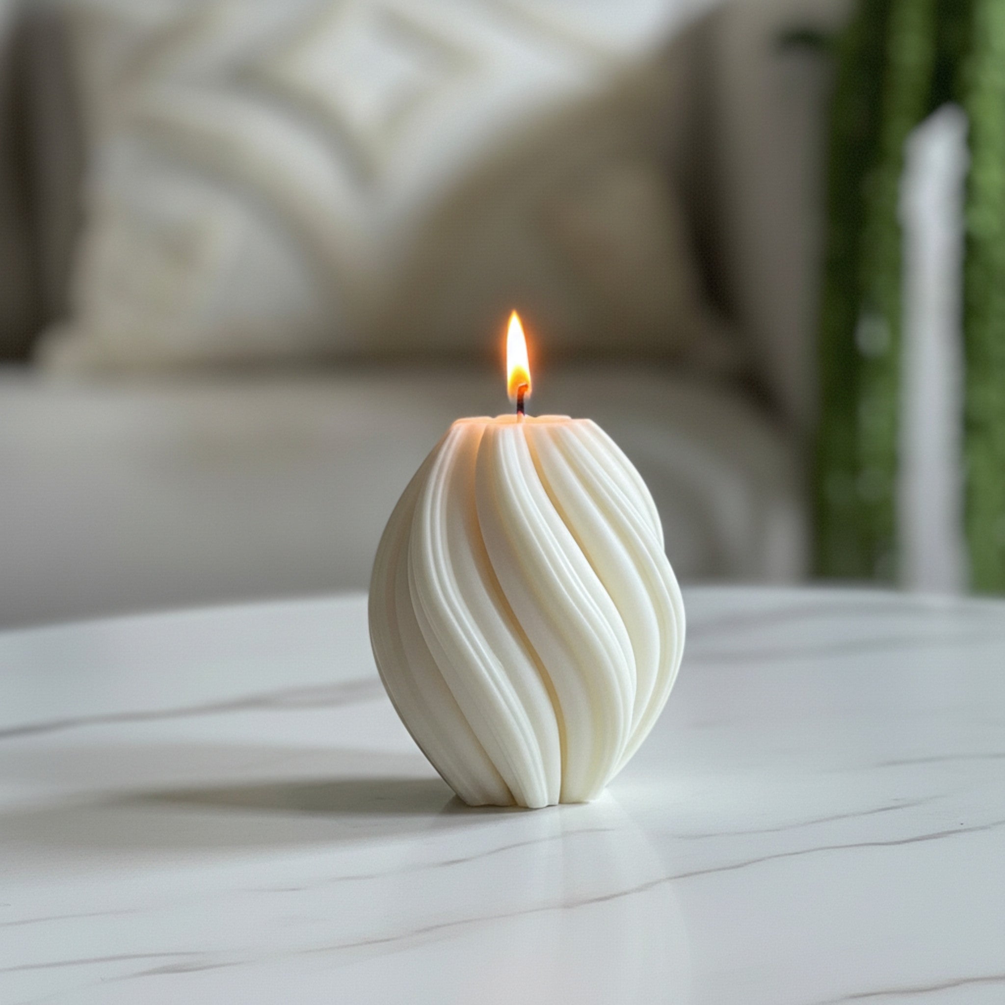 La petite géraldine - bougie végétale décorative en cire de colza forme tourbillon