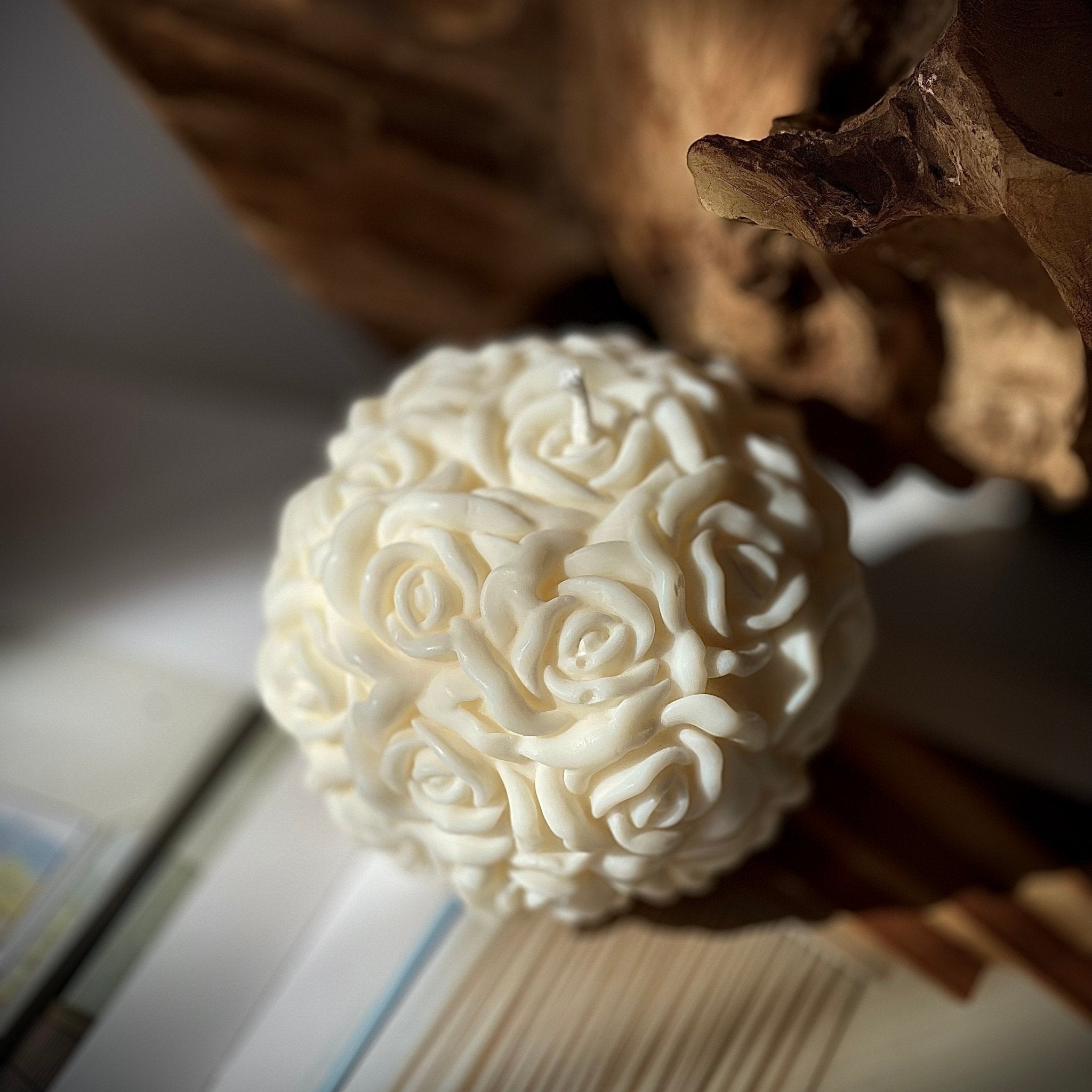 Marie-Alice-bougie végétale décorative boule de rose